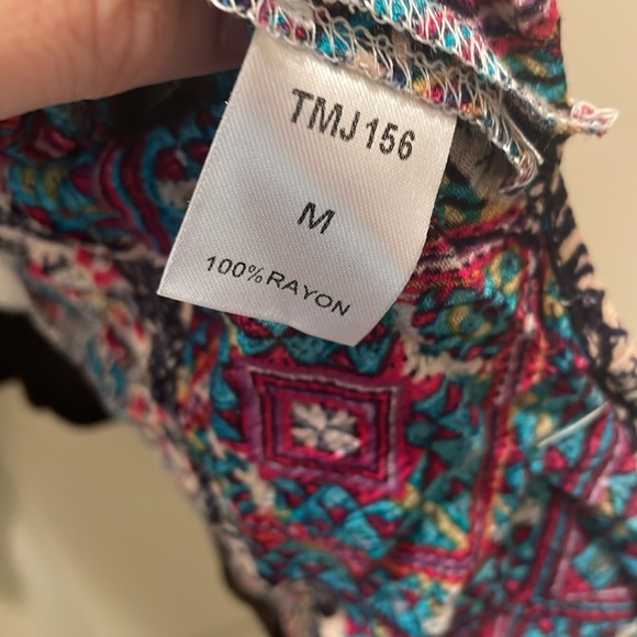 Hooded coverup - Picture 5 of 7